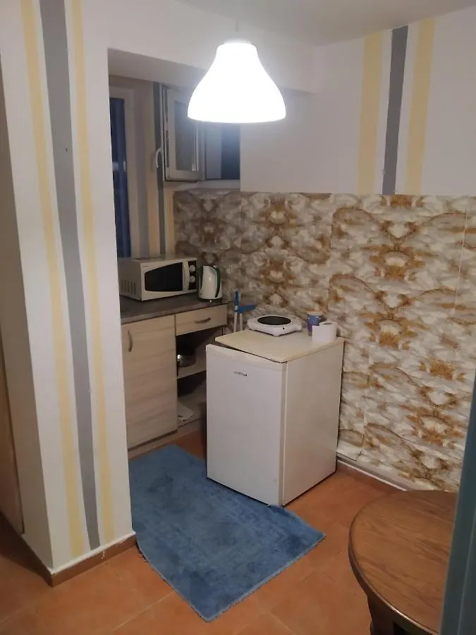 Апартамент Стоенчо Хаджииванов,10 Varna 0*,  Bulgaria